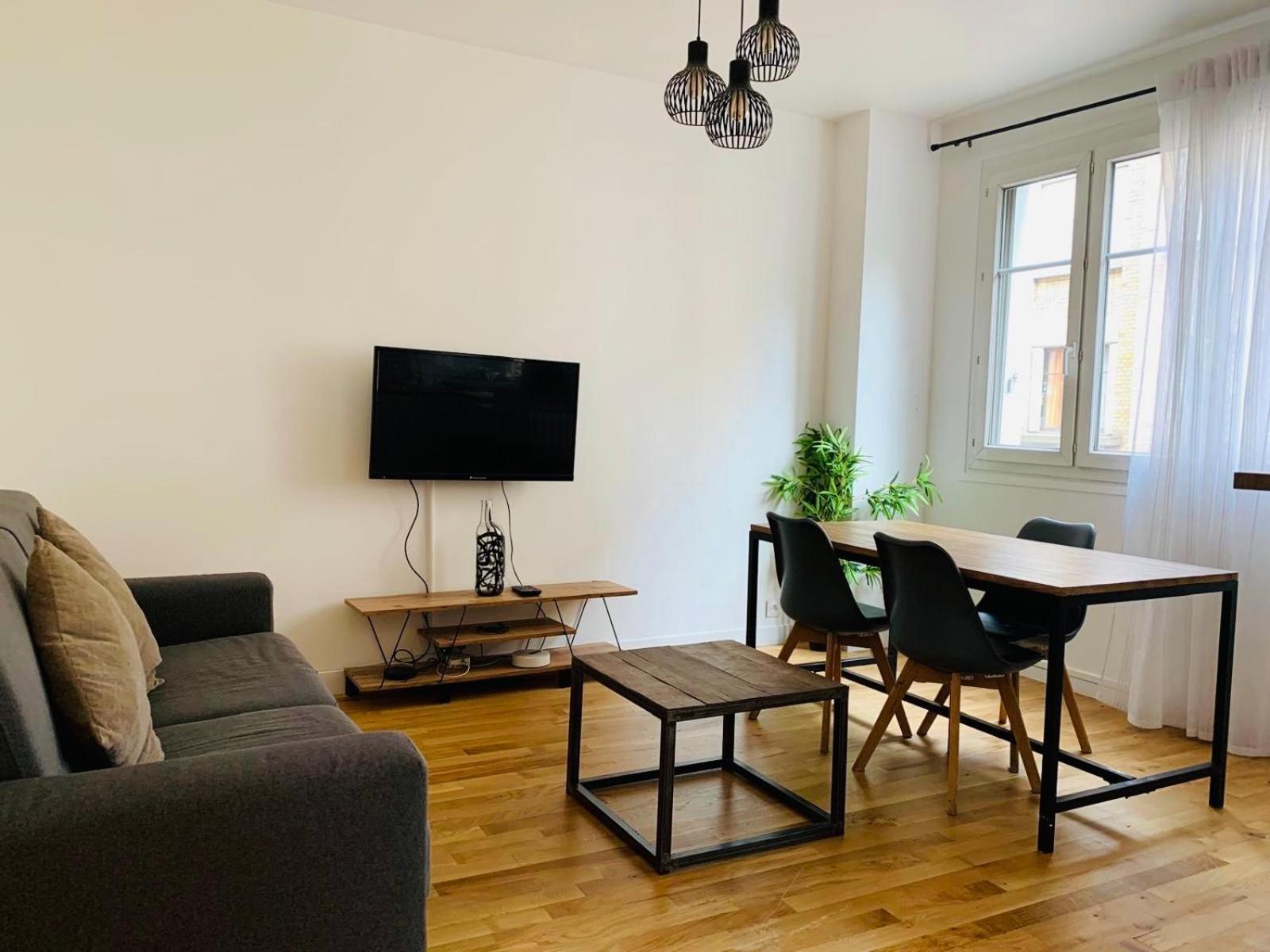 Proche Paris - 4 Pers Apartment Clichy